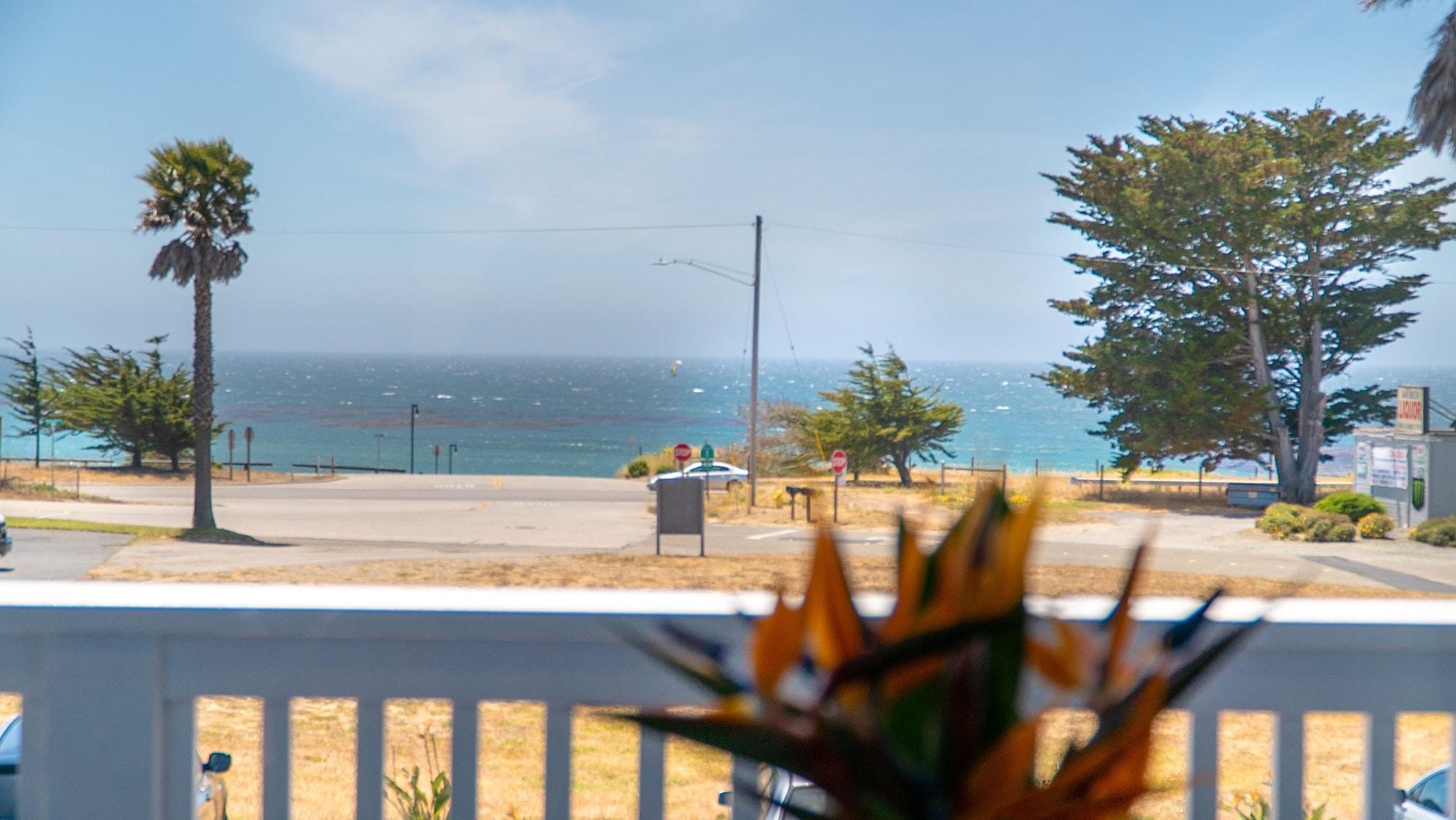 San Simeon Lodge Екстериор снимка