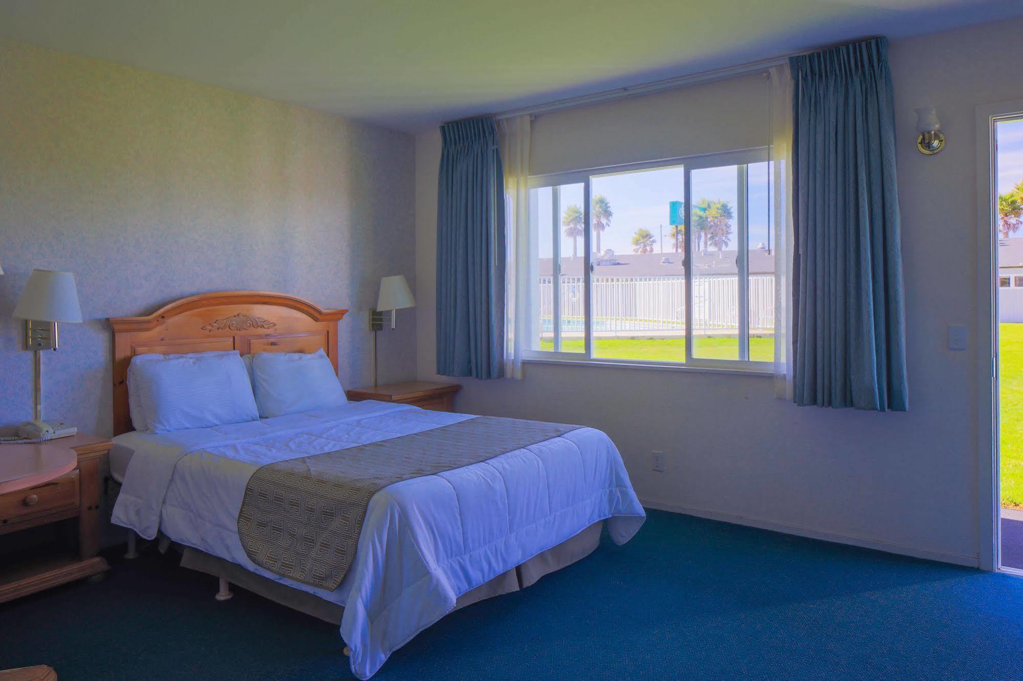 San Simeon Lodge Екстериор снимка